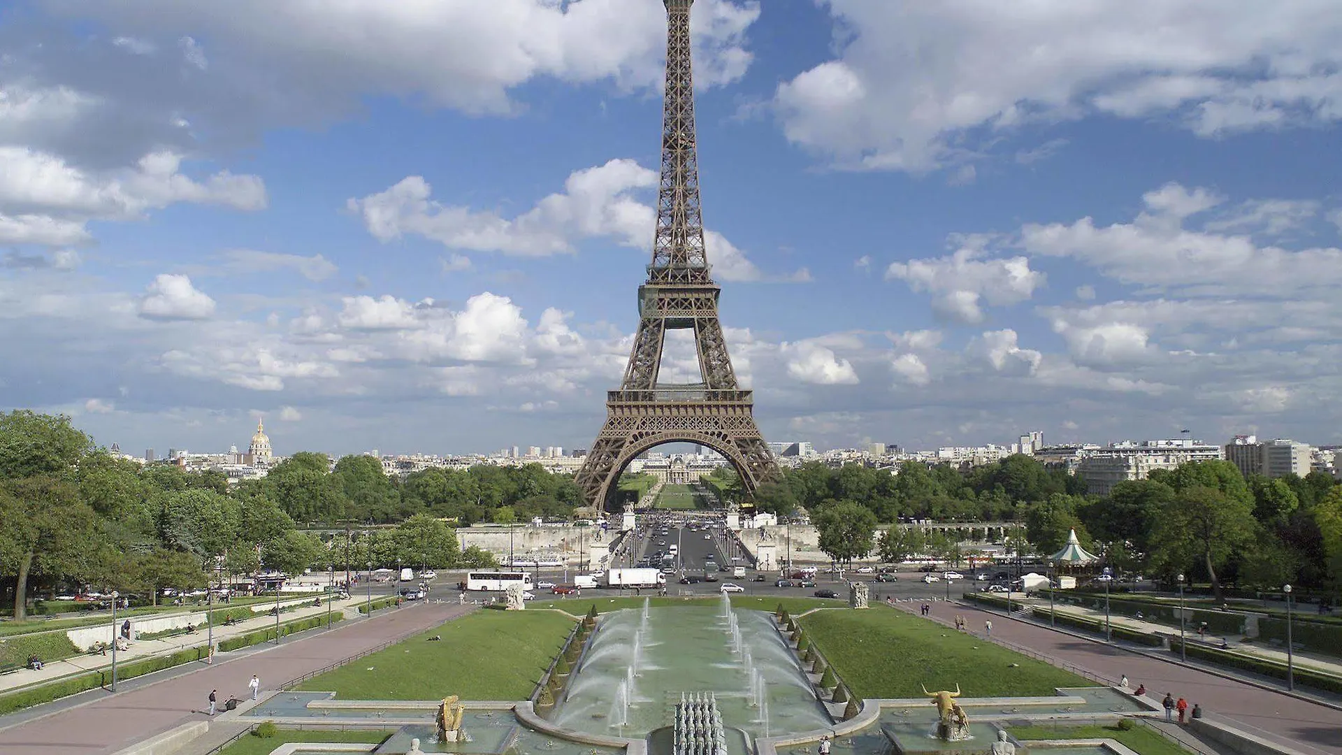 ***  Aparthotel Adagio Access Paris Tour Eiffel St Charles France