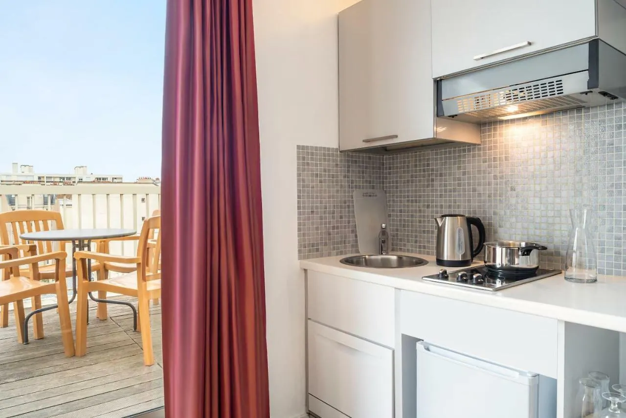 Aparthotel Adagio Access Paris Tour Eiffel St Charles