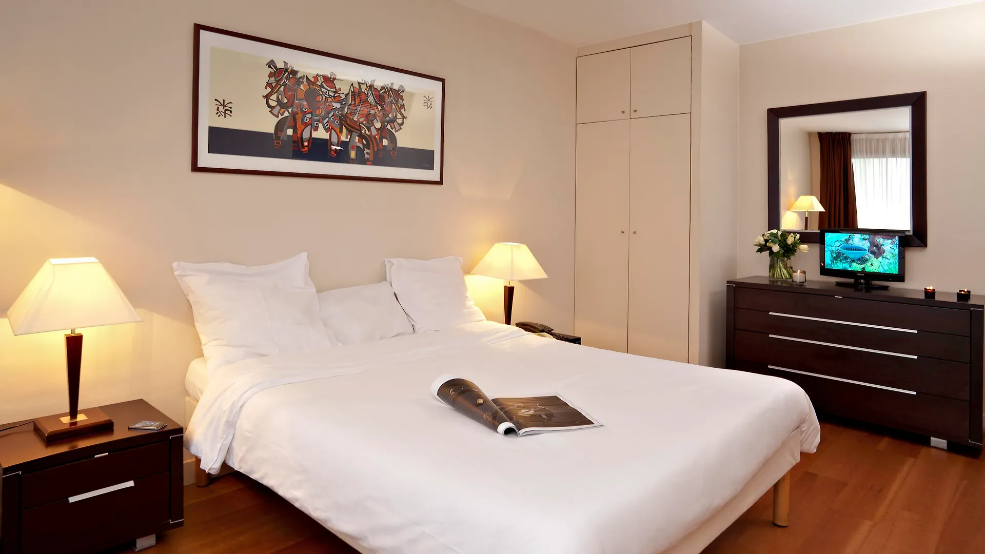 Aparthotel Adagio Access Paris Tour Eiffel St Charles