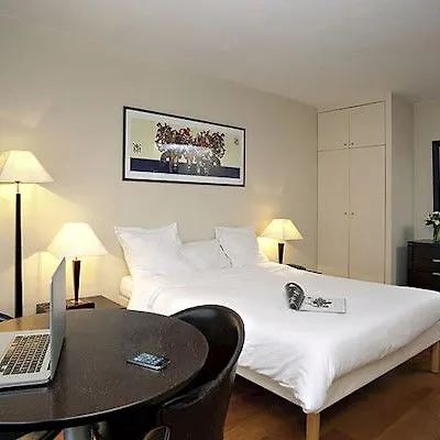 Aparthotel Adagio Access Paris Tour Eiffel St Charles France